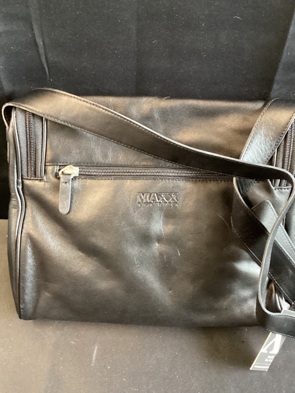 Beautiful Black Leather  Maxx New York Bag